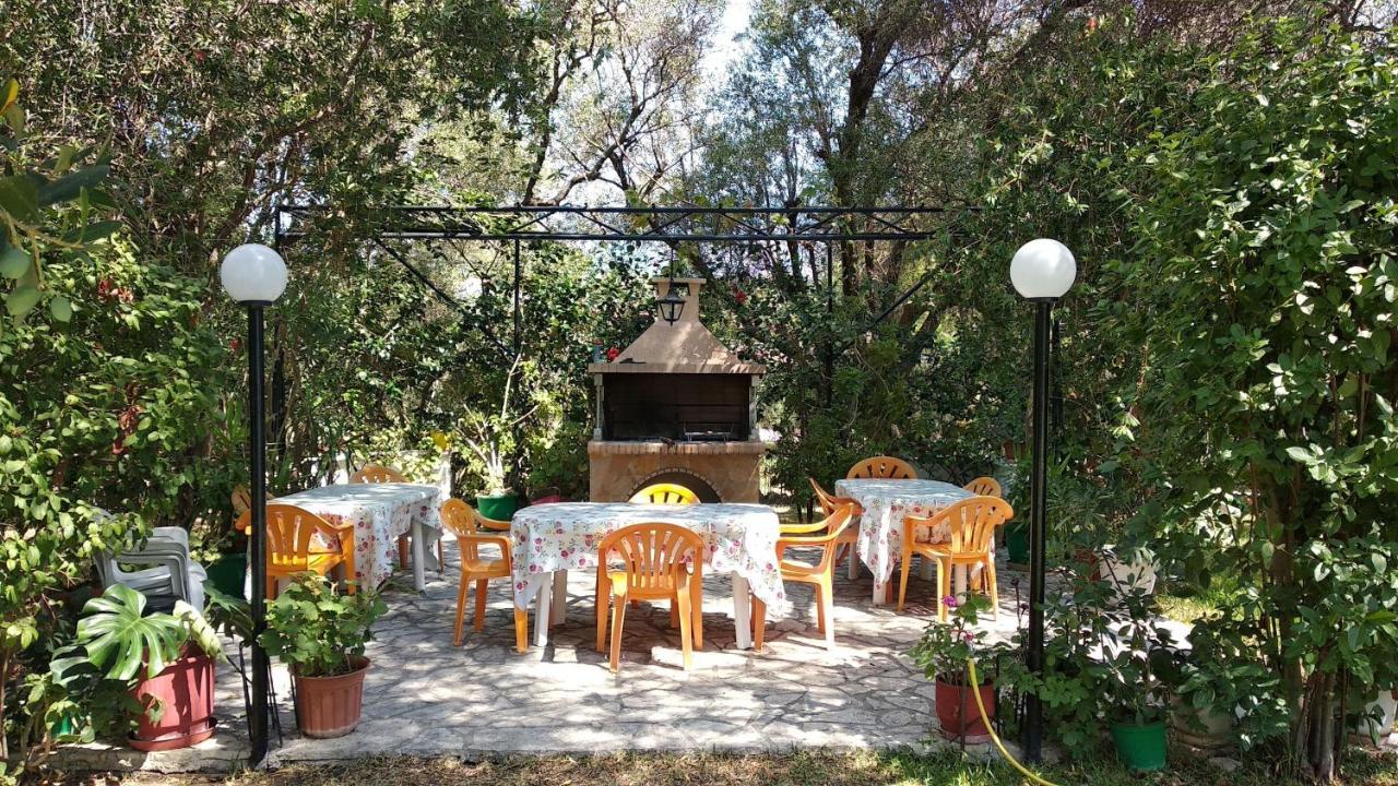 Polymnia Apartments Spartia  Bagian luar foto